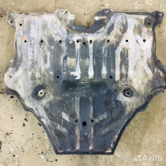 Защита двигателя Mercedes w207 M274