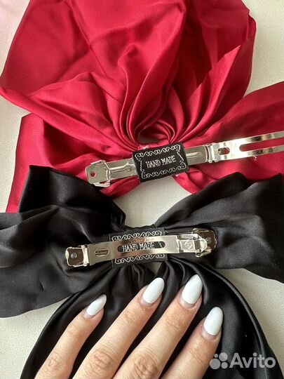 Заколки банты черная и красная