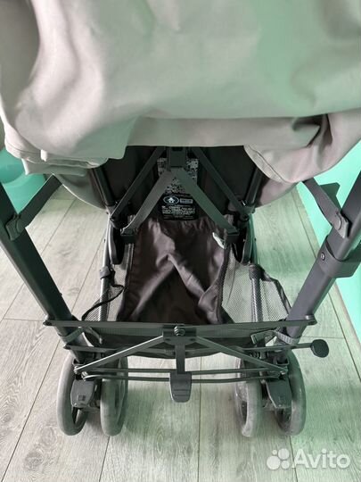 Прогулочная коляска chicco