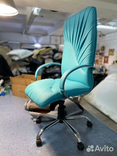 Компьютерное кресло