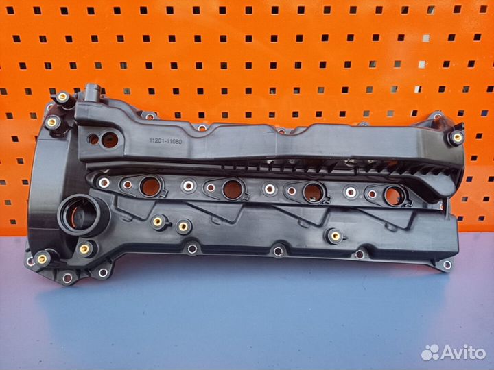 Клапанная крышка Toyota 1gd-ftv