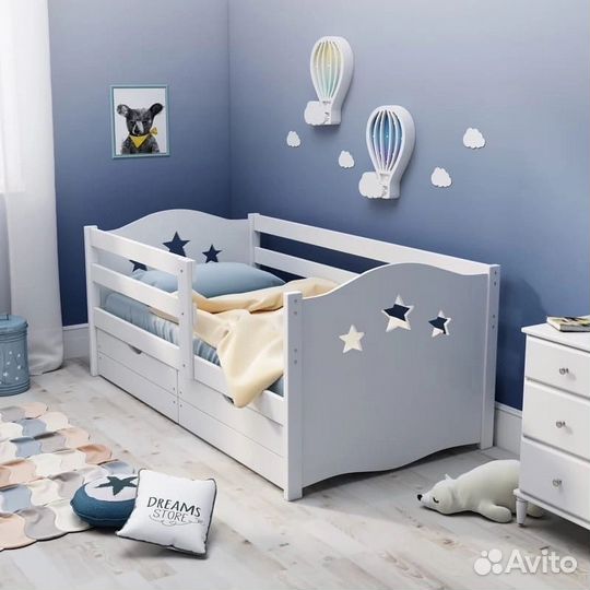 Кровать Звёзды с пружинным матрасом