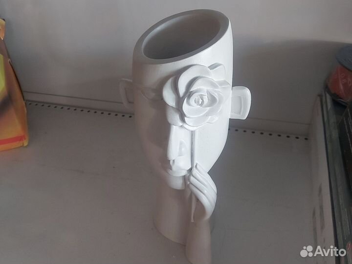 Ваза из гипса