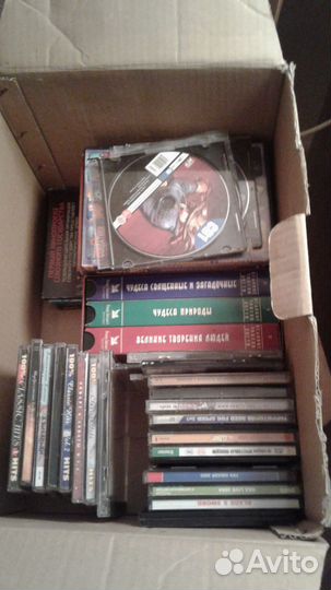 Диски с современной музыкой,классикой и фильмами
