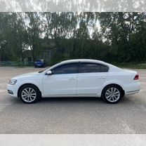 Volkswagen Passat 1.8 AMT, 2012, 191 000 км, с пробегом, цена 995 000 руб.