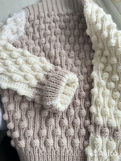 Кофта женская вязаная ручной работы