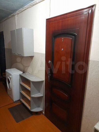 Комната 13 м² в 8-к., 4/9 эт.