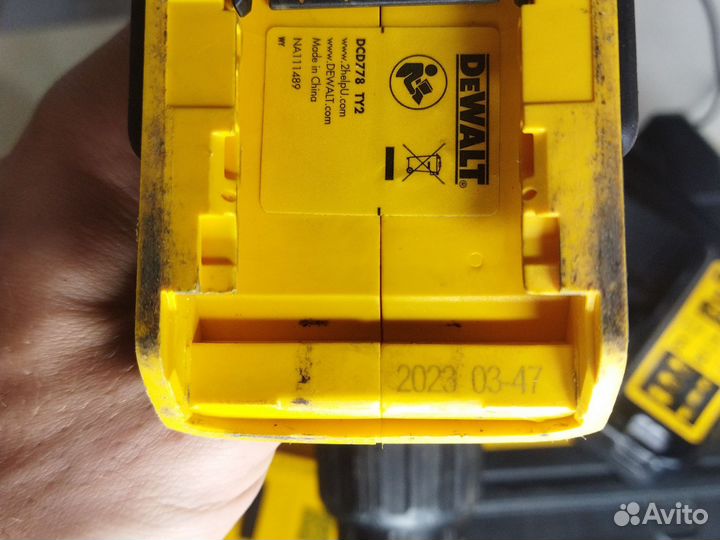 Ударный шуруповёрт DeWalt DCD778 D2T 2023 года