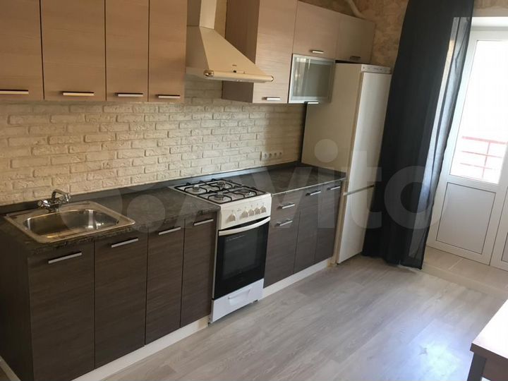 1-к. квартира, 46 м², 2/10 эт.