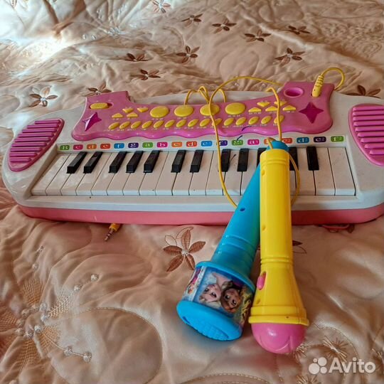 Развивающие игрушки