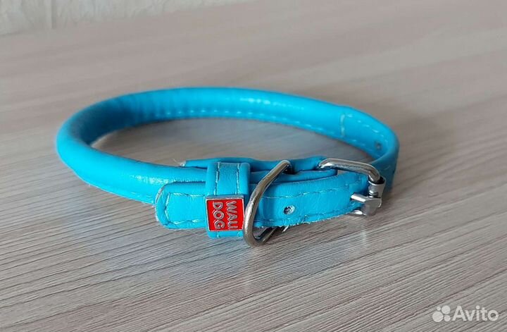 Кожаный ошейник для маленькой собачки