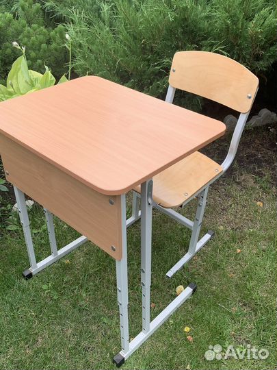 Растущая парта со стулом