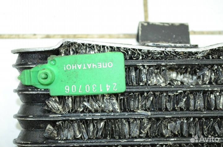 Радиатор масляный Mitsubishi Montero V75 3.5 2003