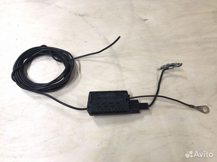 Антенна,фильтр помех 3AA035570 Passat B7