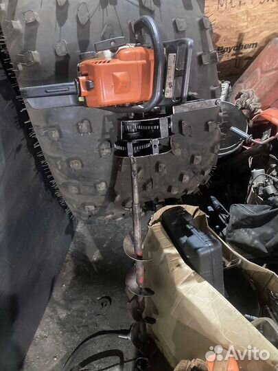 Бензоледобур