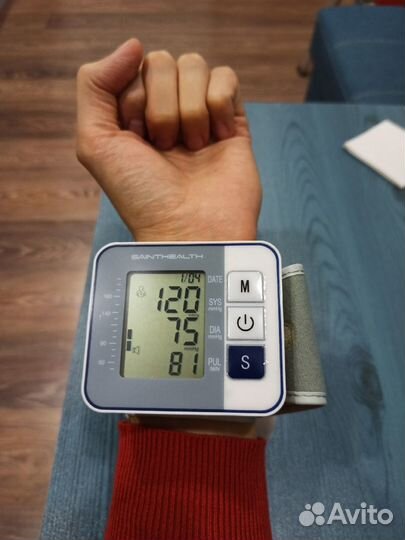 Тонометр новый на запястье, говорящий