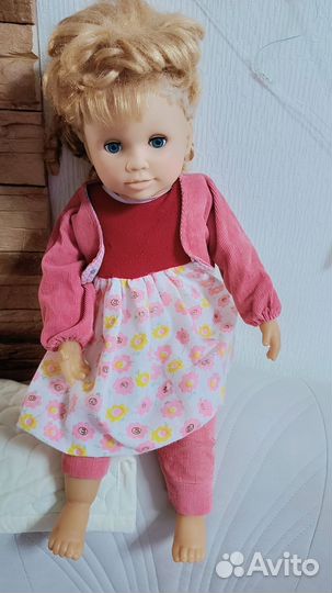 Интерактивная кукла Наташа