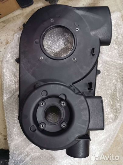 Внутренняя крышка вариатора Maverick X3 420212605