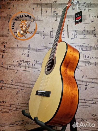 Индонезийская гитара Cort для школы + чехол