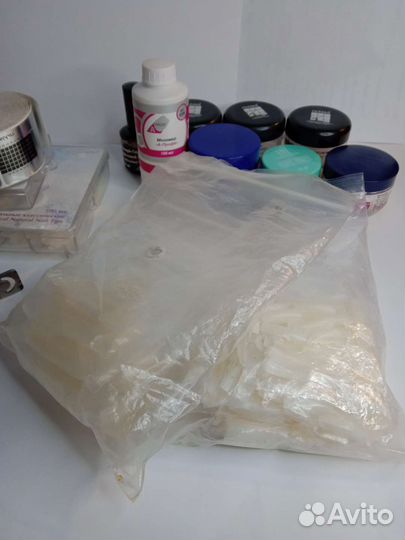 Набор для наращивания ногтей гелем и акрилом