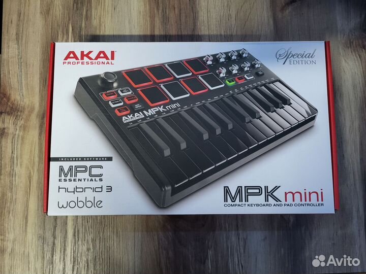 Миди клавиатура Akai Pro MPK Mini MK2