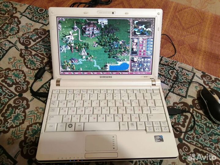 Нетбук samsung nc10