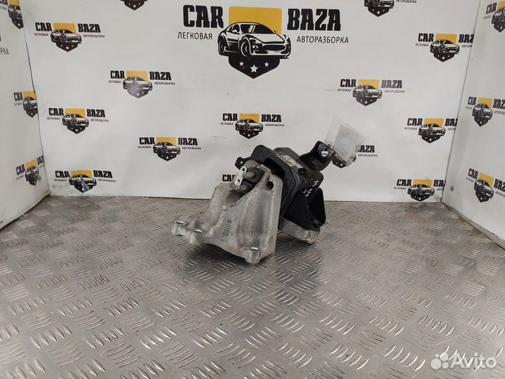 Опора двигателя левая L Hyundai Tucson