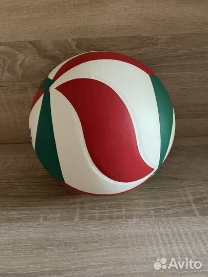 Волейбольный мяч molten V5M4500