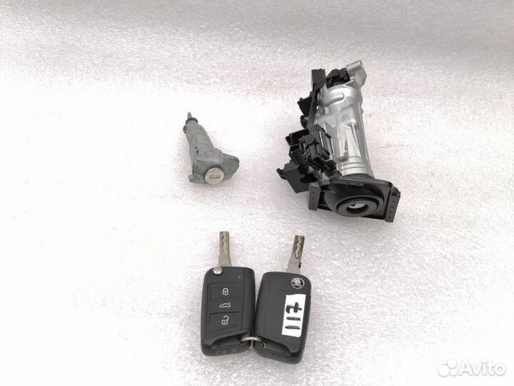 Замок зажигания Skoda Octavia A7 cwva 2019