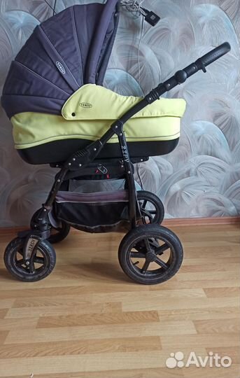 Коляска 3 в 1 с автолюлькой