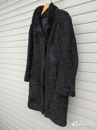 Шуба каракульча свакара