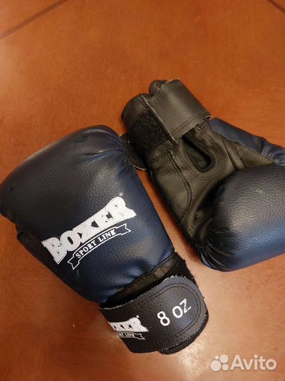 Боксерские перчатки Boxer