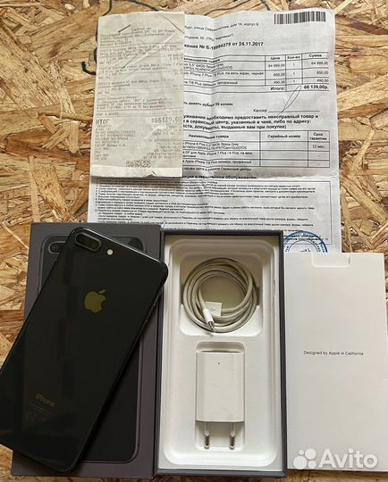 iPhone 8 plus 64gb