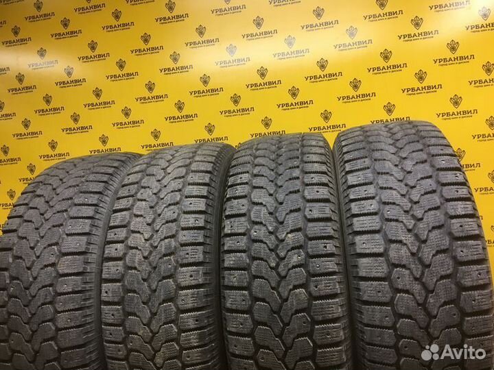 Yokohama Ice Guard Stud IG55 215/65 R16 102T