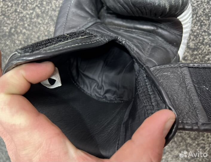 Боксерские перчатки Twins special