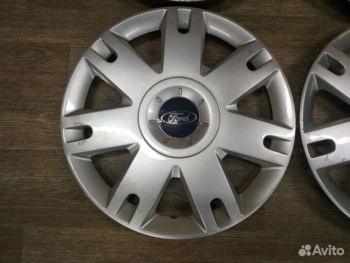 Комплект колпаков R15 Ford Fusion (2002-2012)