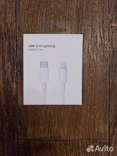 Зарядка на iPhone USB-C to Lightning