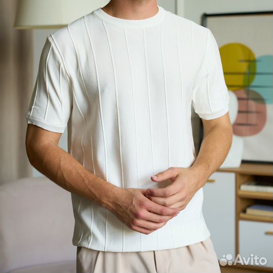 Футболка в стиле old money, белая, размер M