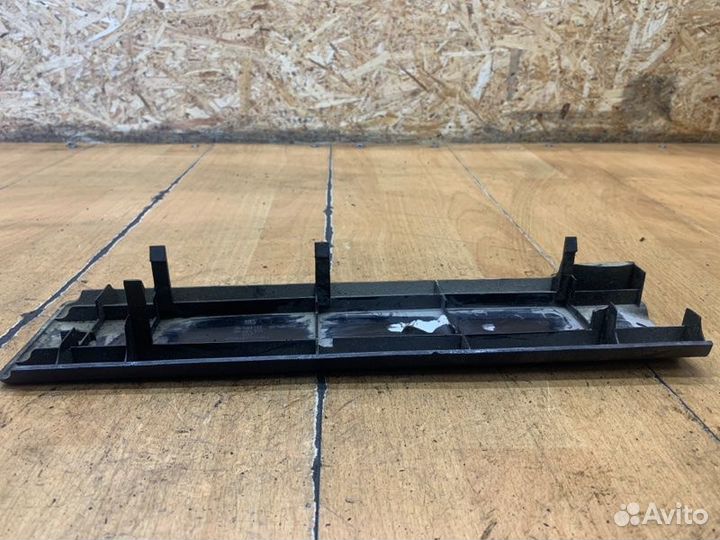 Декоративная крышка двигателя Opel Vectra C Z22YH