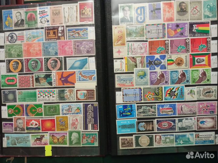 Иностранные марки** в альбомном блоке, полн. серии