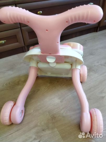 Машинка каталка толокар