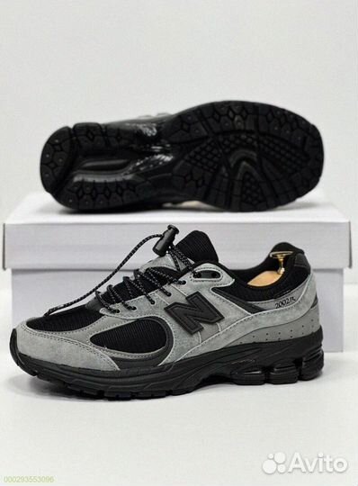 Спортивные кроссовки New Balance 2002R для мужчин