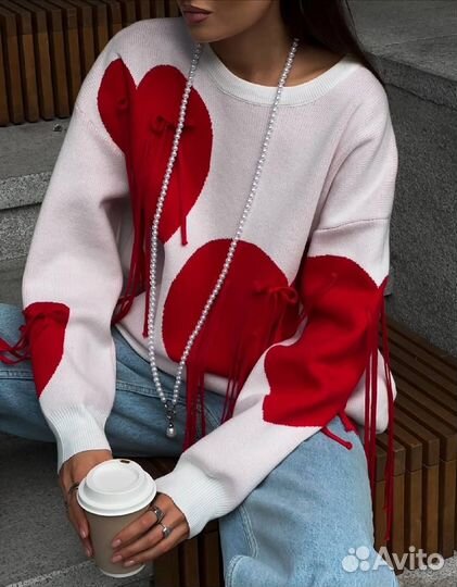 Свитер женский