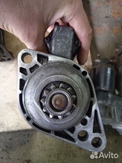 Стартер Volksvagen Transporter T4