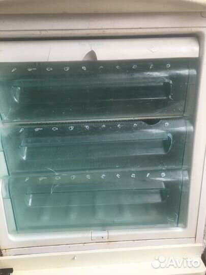 Холодильник Электролюкс ER9007B Швеция