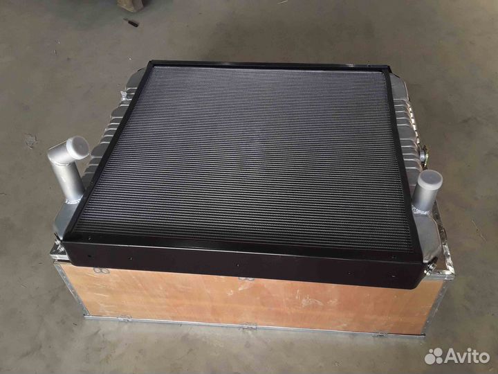 Радиатор основной 11NA-40031 Hyundai R360LC-7 well