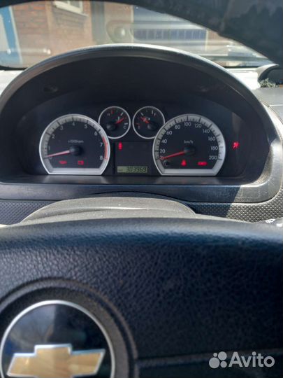 Chevrolet Aveo 1.4 МТ, 2011, 303 000 км