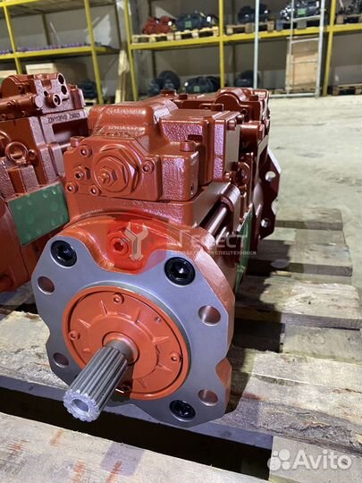 Гидравлический насос Sany SY135