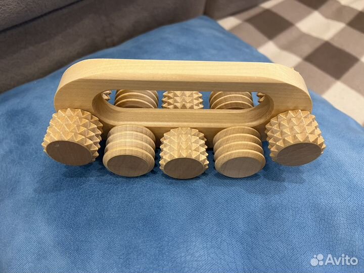 Массажер для тела ручной