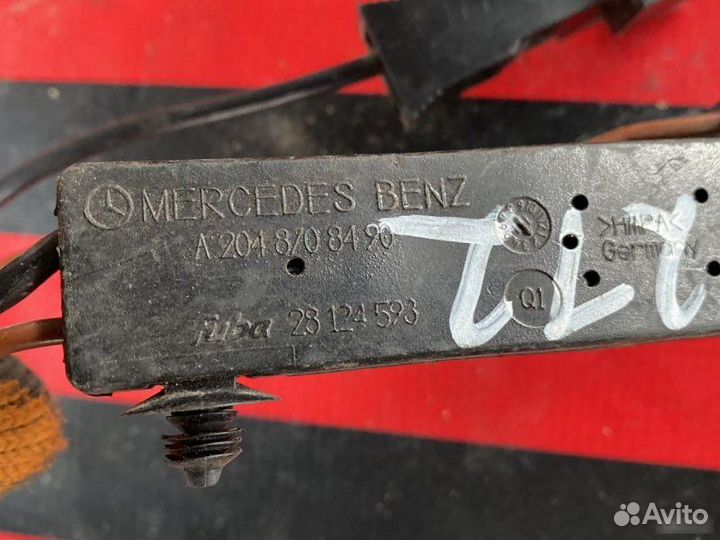 Усилитель антенны Mercedes E W212 2009 -2013